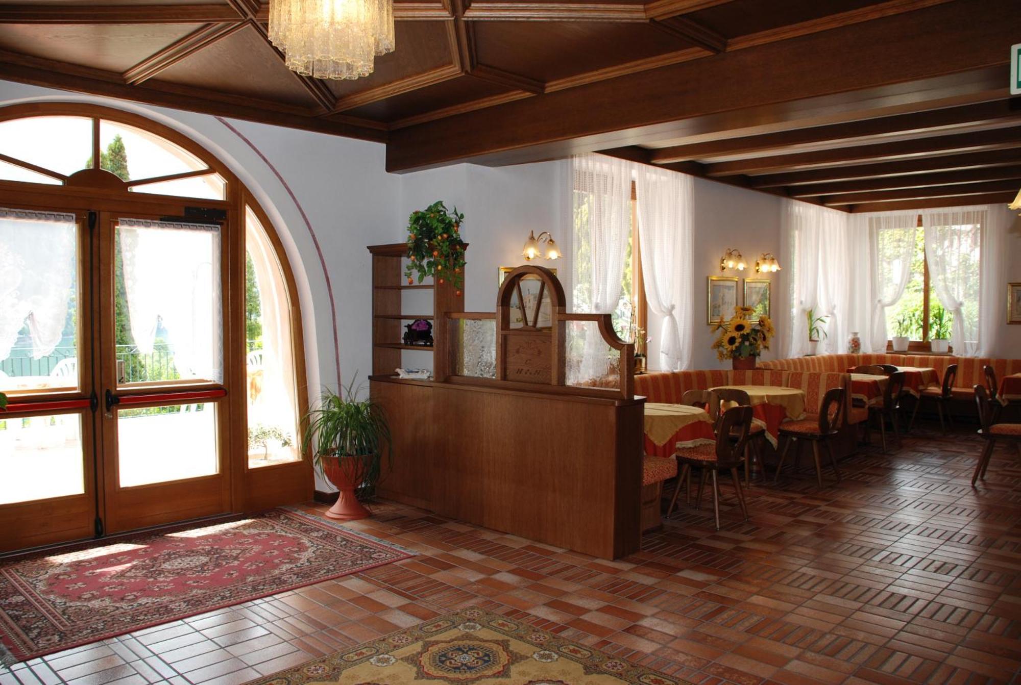 Charme Hotel Nevada Molveno Esterno foto