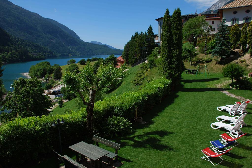 Charme Hotel Nevada Molveno Esterno foto